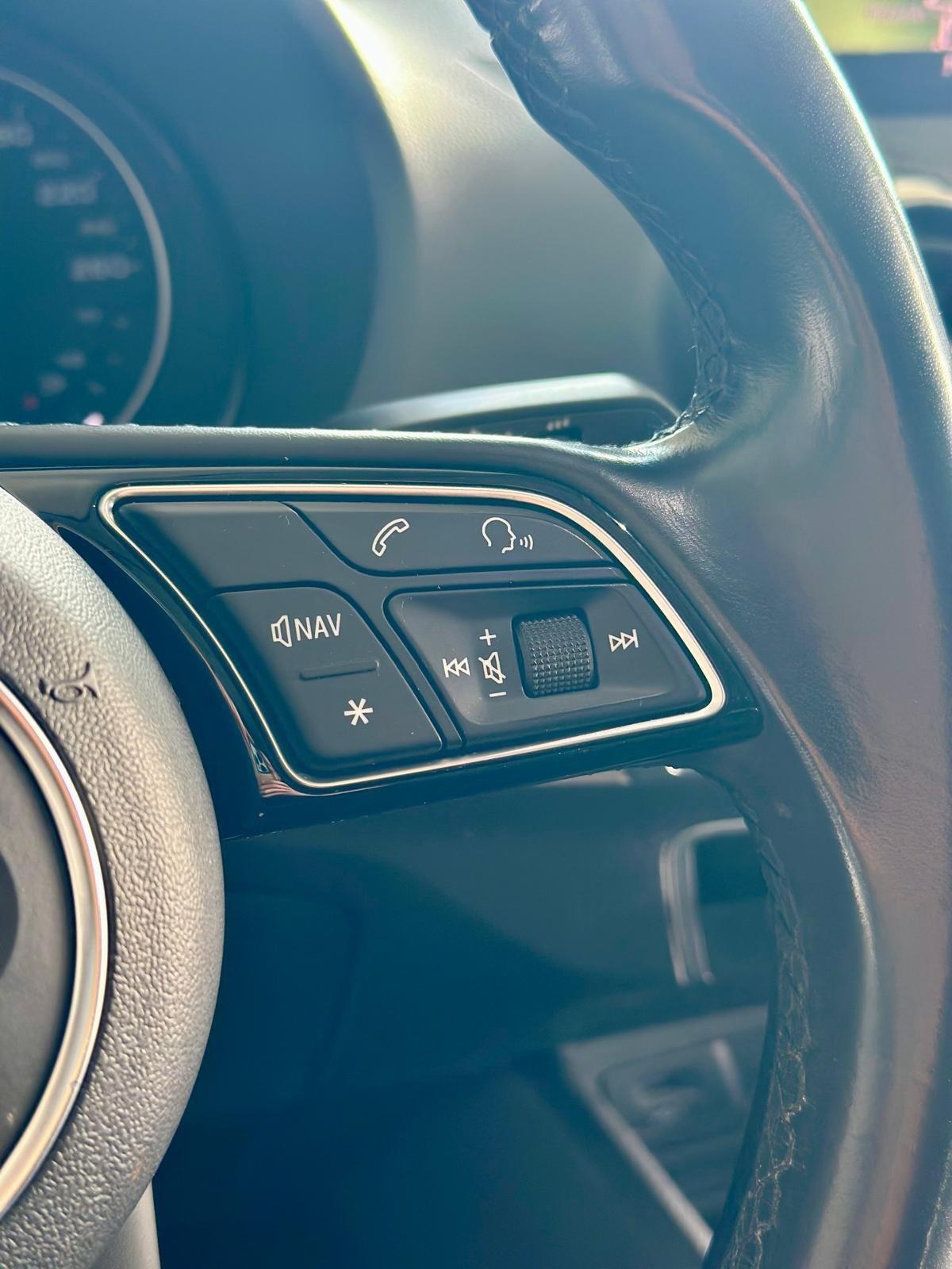 Audi Q2 30 TDI S tronic Admired Advanced