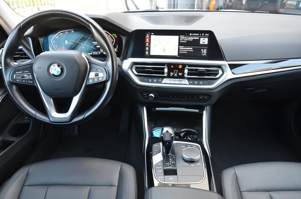 Bmw 318d 48V Touring Business Advantage