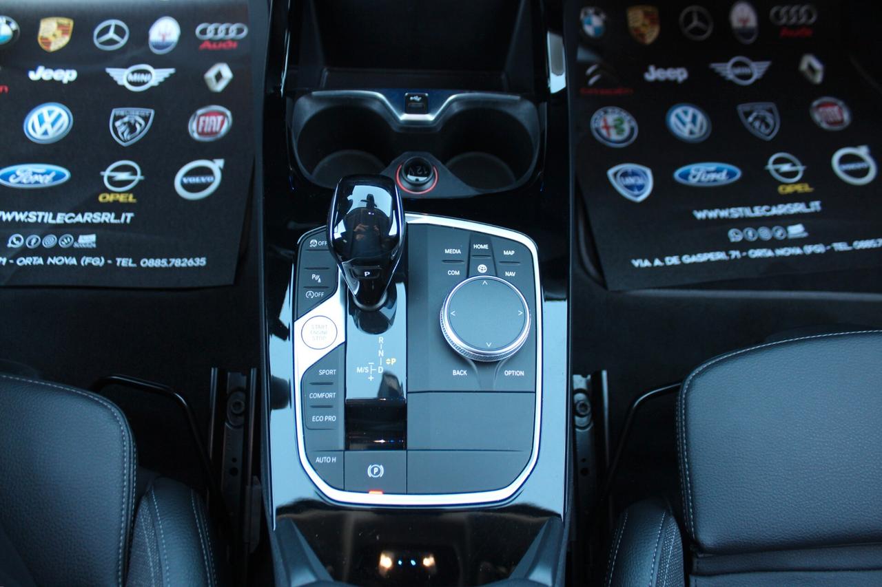 Bmw 118 118d 5p. Sport