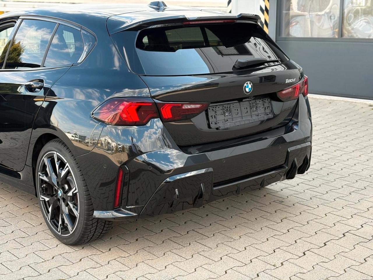 Bmw 120 120d 48V 5p. MSport Design