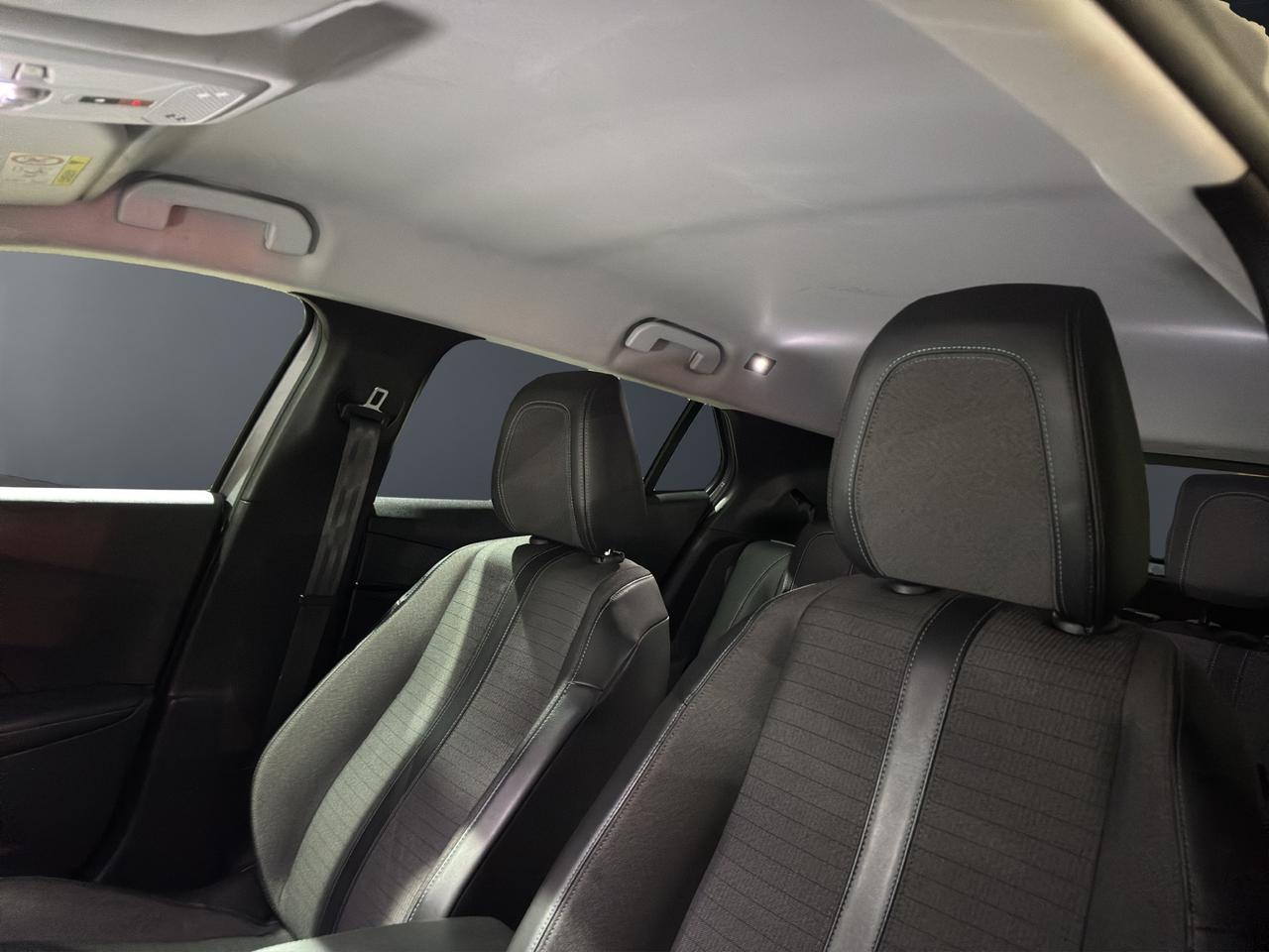 PEUGEOT 2008 BlueHDi 130 S&S AUT. ALLURE - MY21