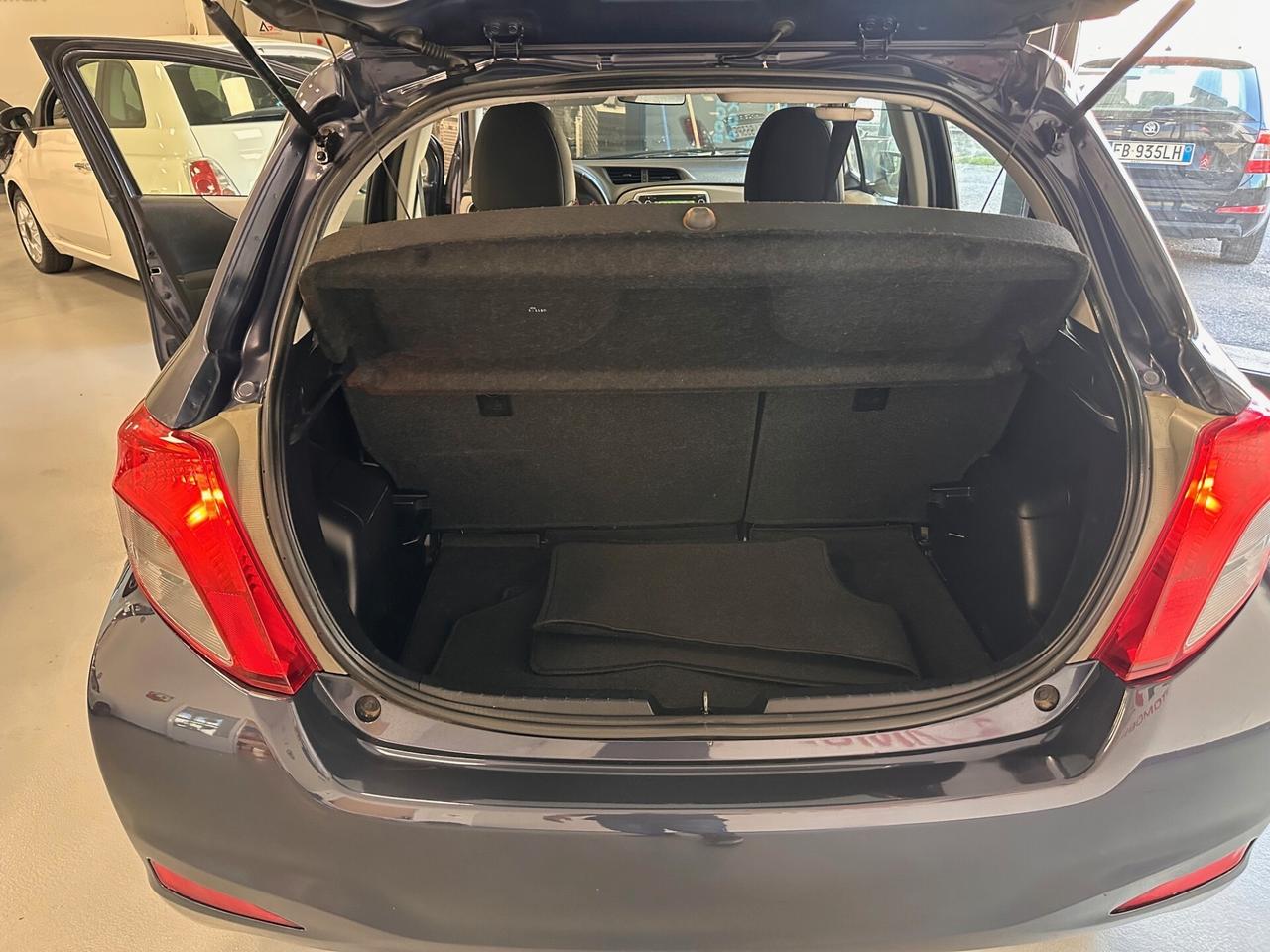 TOYOTA YARIS 1.0 BENZINA 5 PORTE