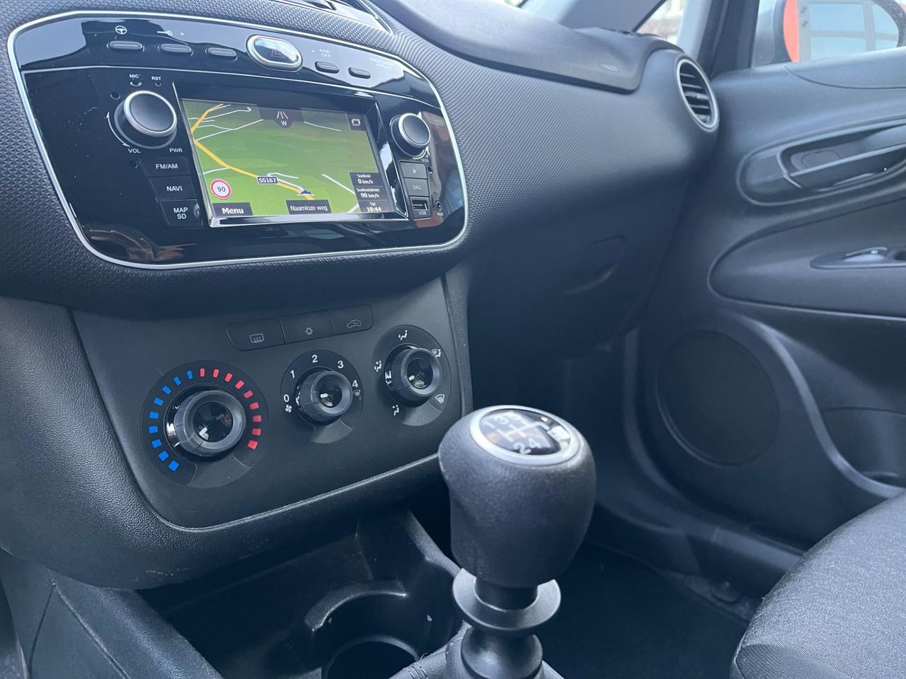Fiat Punto 1.2 8V 5 porte Young-solo km 55900-