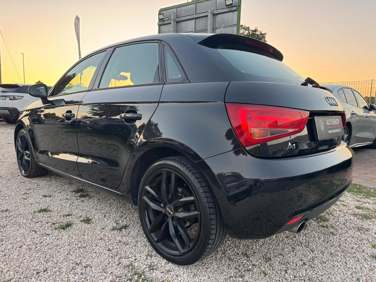 AUDI - A1 Sportback - 1.6 TDI Ambition - UNIPRO.- NEOPATENTATI - FINANZIABILE - PERMUTE