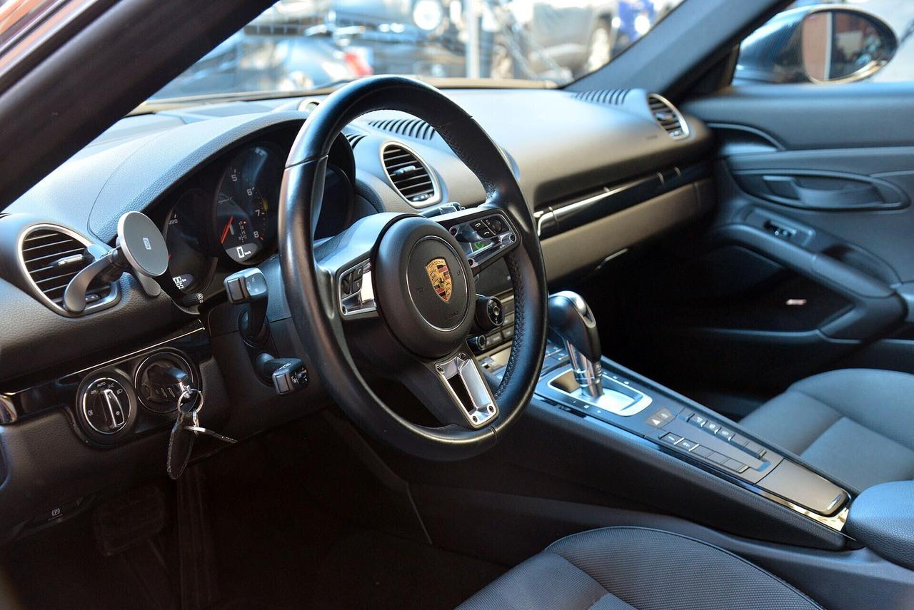 Porsche 718 Cayman T cambio PDK