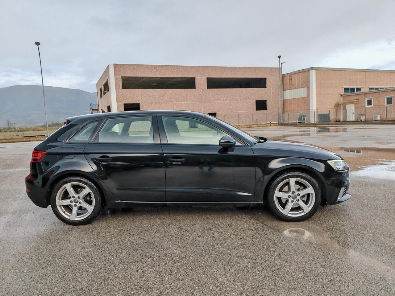 Audi A3 1.6 TDI S tronic Sport