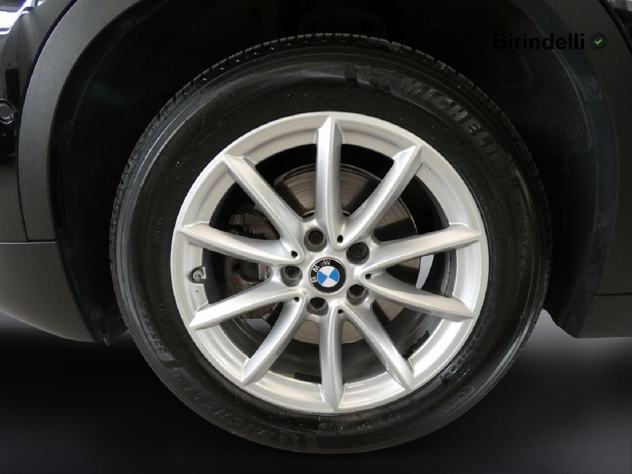 BMW X2 (F39) - X2 sDrive18d Business-X