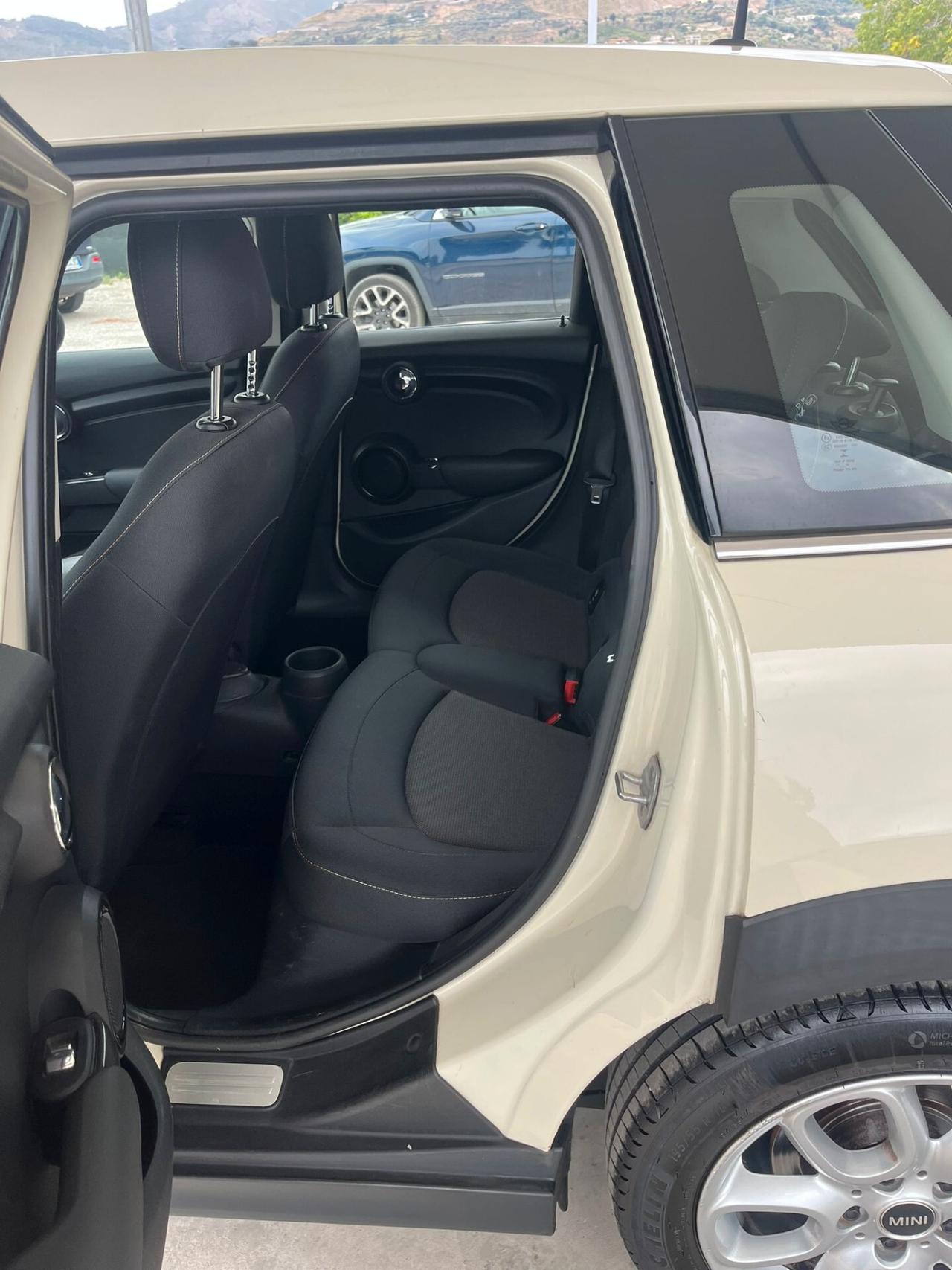 Mini 1.5 One D Hype 5 porte