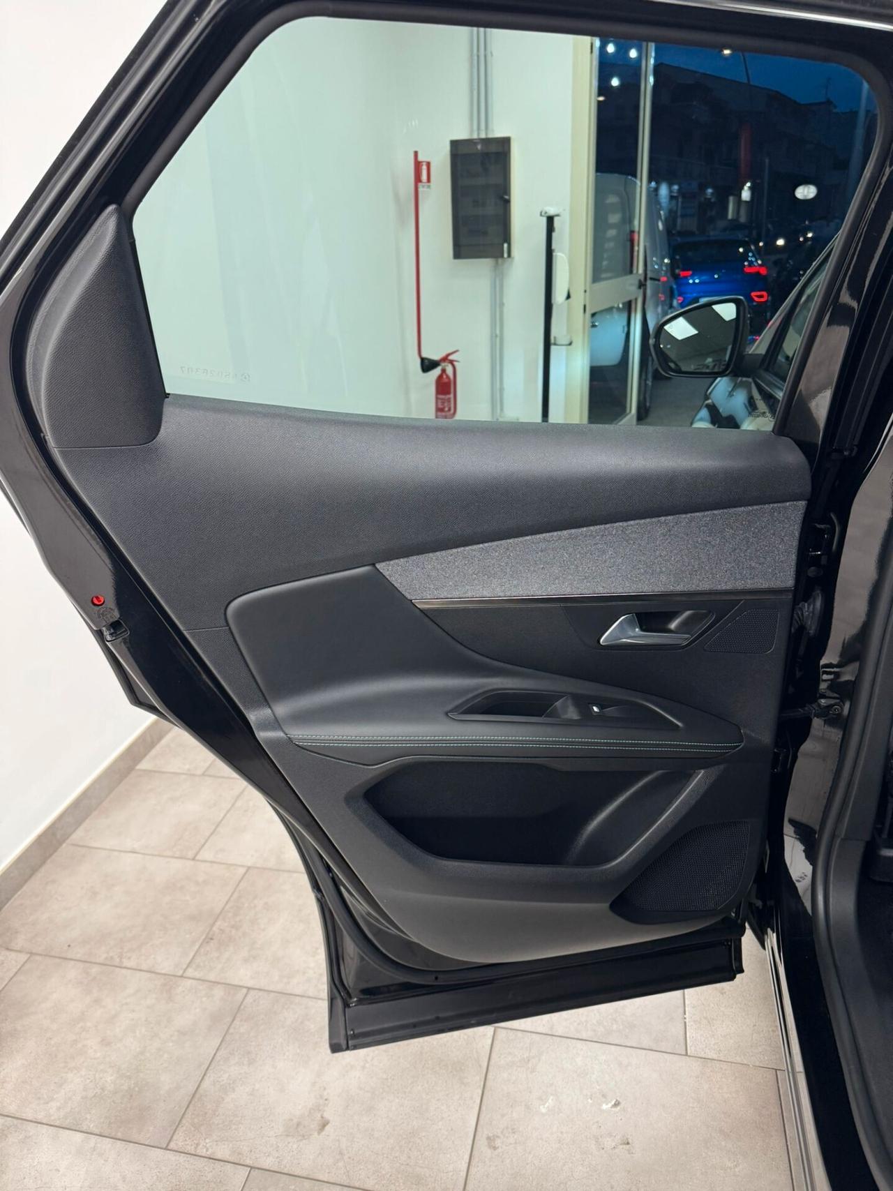 PEUGEOT 3008 BLUEHDI 130 CV S&S EAT8 ALLURE PACK 2022