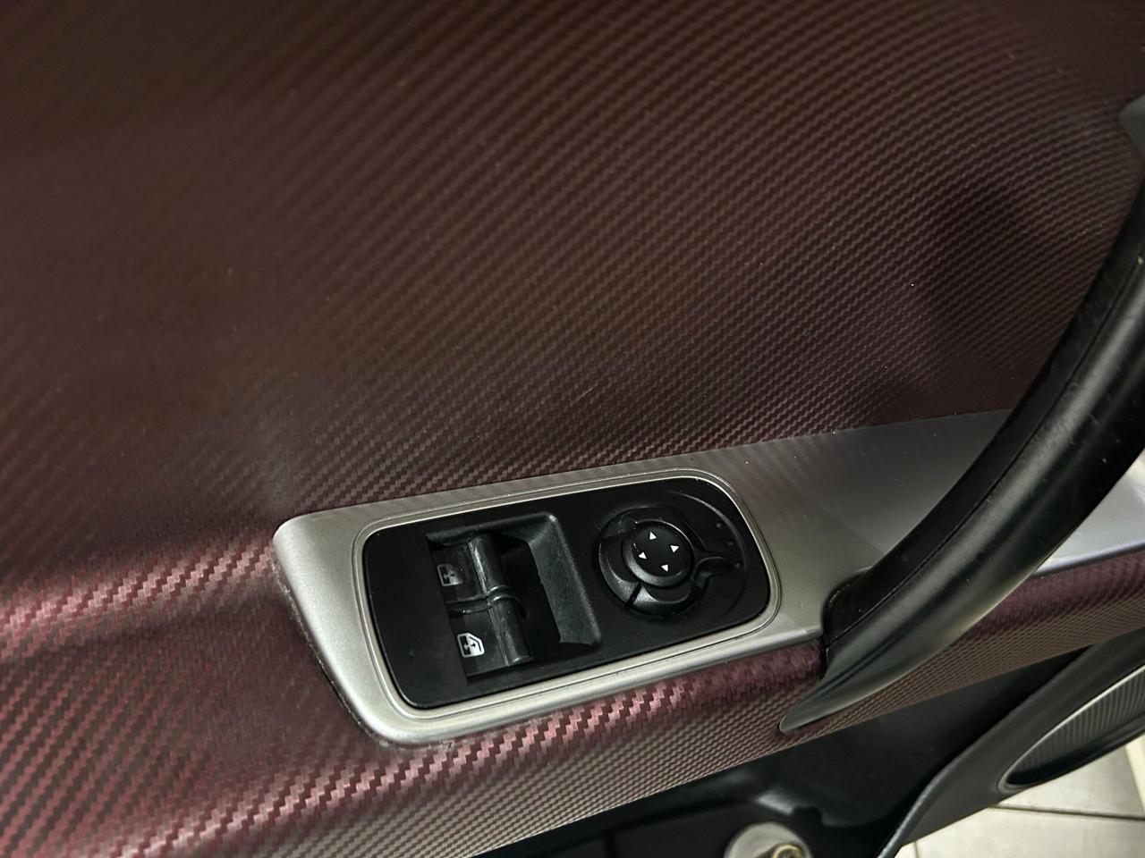 Alfa Romeo MiTo 1.4 T 120 CV GPL Distinctive