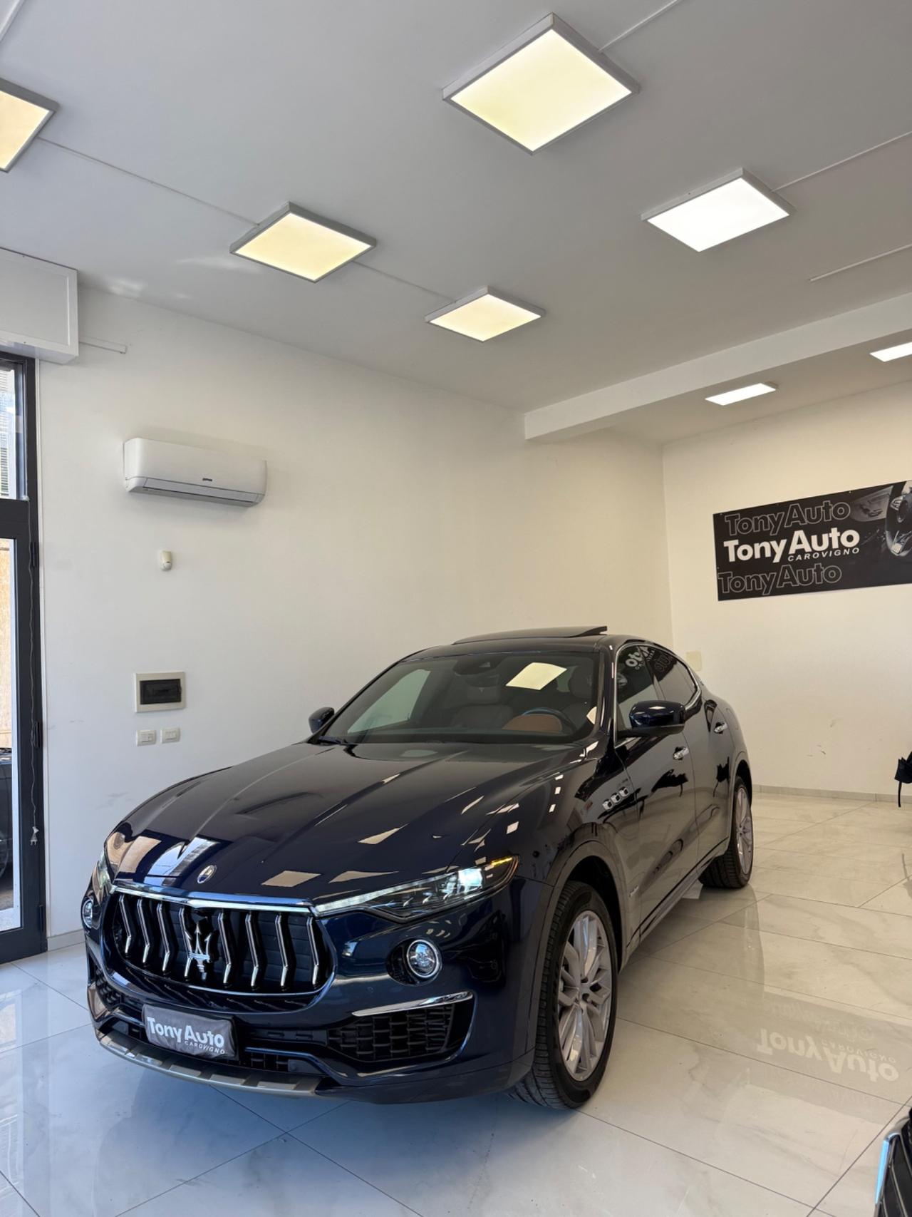 Maserati Levante Granlusso 250 auto TETTO APRIBIE APPLE CARPLAY,TELECAMERA,NAVI,KM CERTIFICATI ITALIA