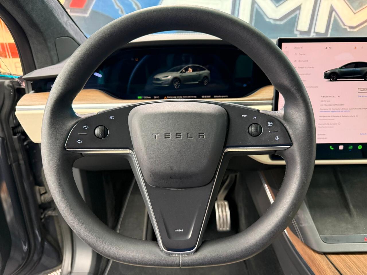 Tesla Model X LONG RANGE (734)