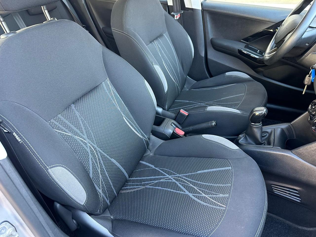 Peugeot 208 PureTech 68 5 porte Active Metano