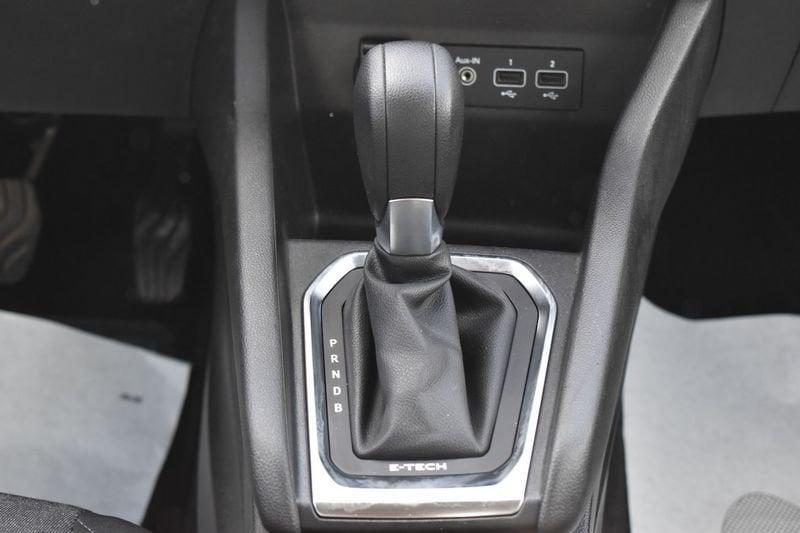 Renault Clio E-Tech Hybrid 1.6 Hybrid E-TECH 145 Equilibre