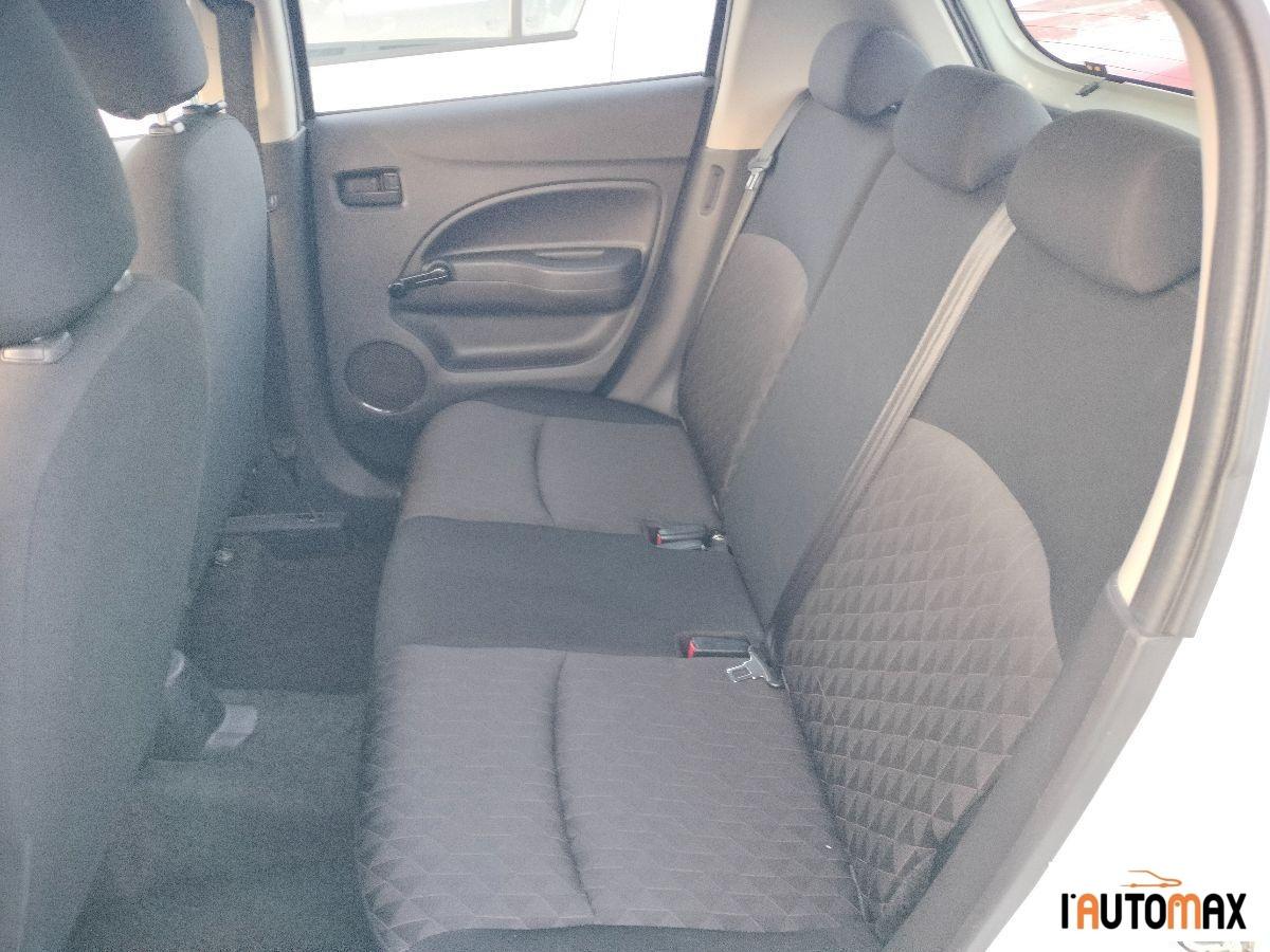 MITSUBISHI - Space Star 1.2 Invite radio