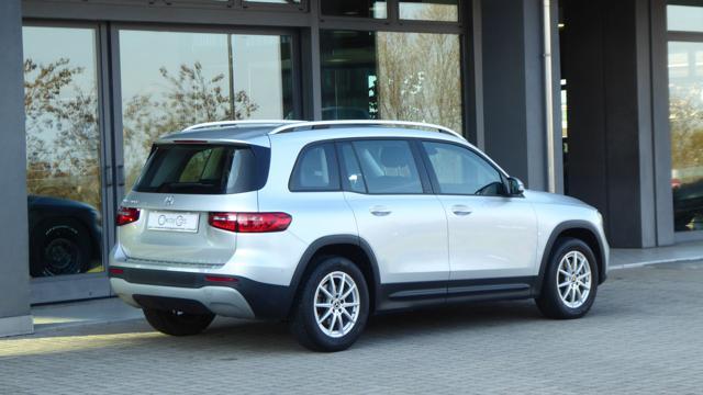 MERCEDES-BENZ GLB 200 d Automatic Sport