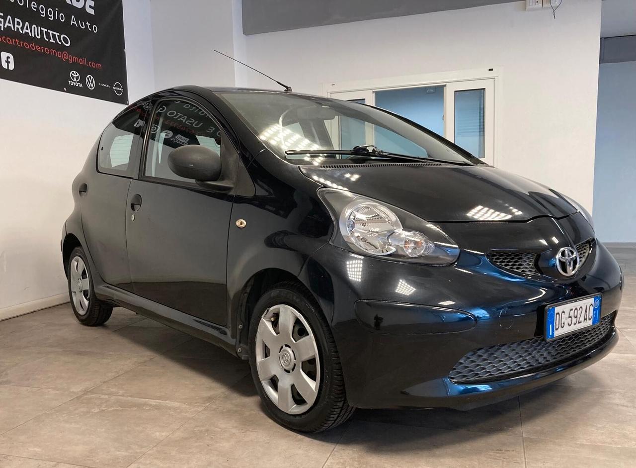 TOYOTA AYGO 1.0 - OK NEOPATENTATI - 118.000 KM ORIG