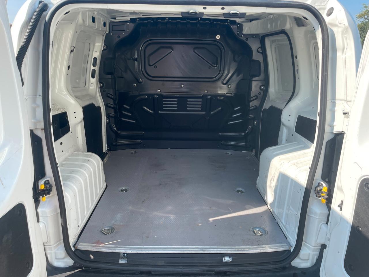 Fiat Fiorino 1.3 MJT 95CV Cargo SX E6 D-TEMP