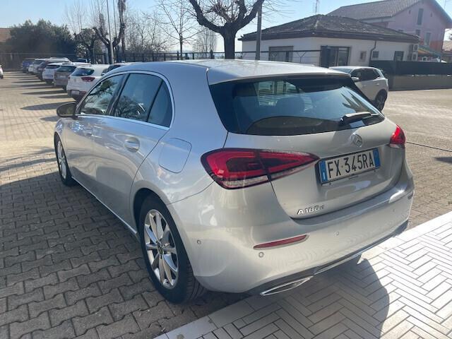 Mercedes-benz A 180 A 180 d Automatic Sport leve F1