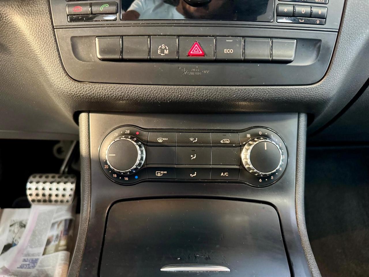 Mercedes B 200 NGD Automatic Sport 2015