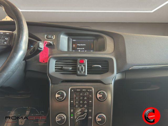 VOLVO V40 D2 1.6