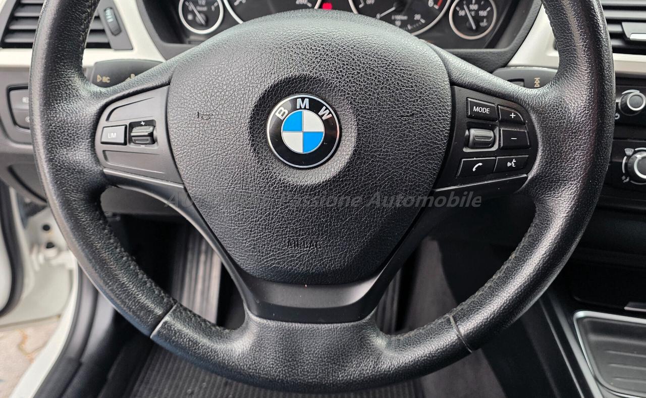 Bmw 320 320d xDrive Touring