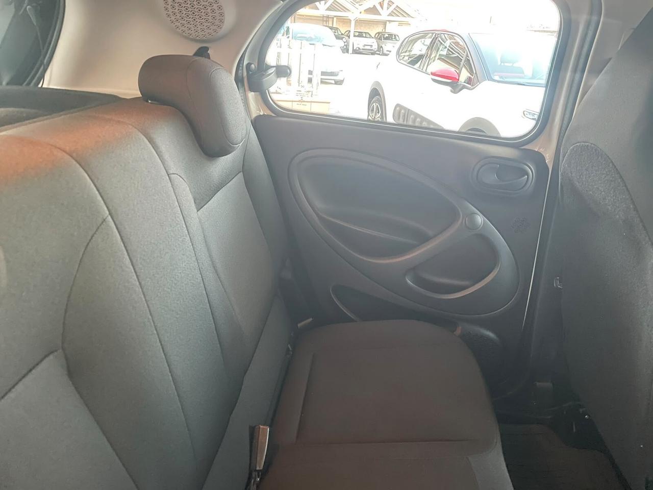 Smart ForFour 70 1.0 Superpassion