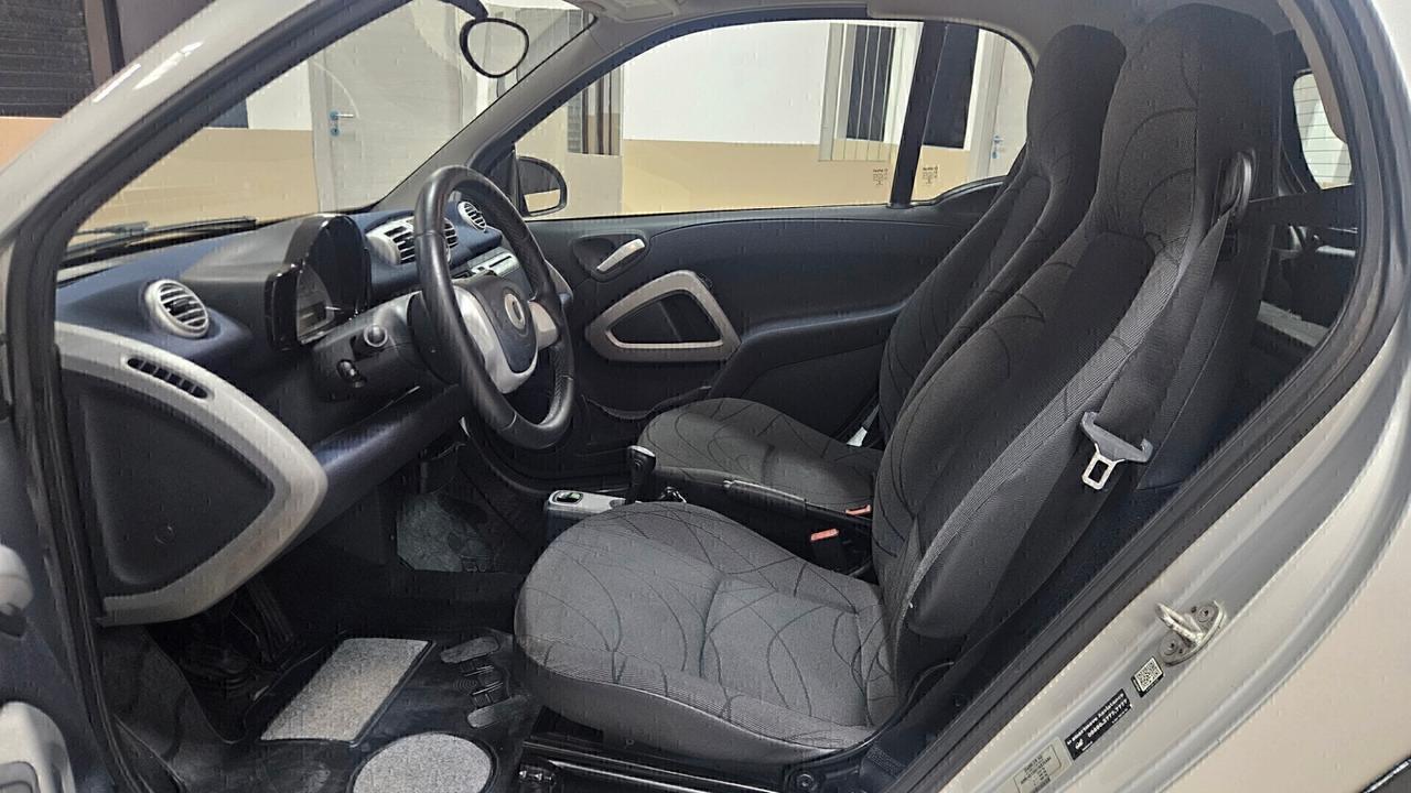 Smart ForTwo 1000 52 kW MHD coupé pulse