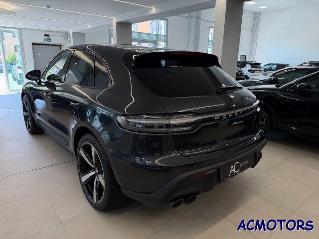 PORSCHE Macan 2.0