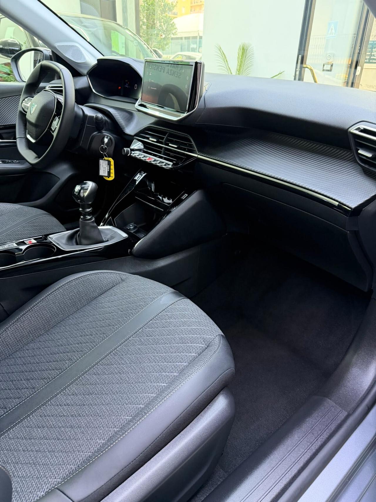 Peugeot 208 PureTech 1.2 Benzina 100 cv Stop&Start 5 porte Allure