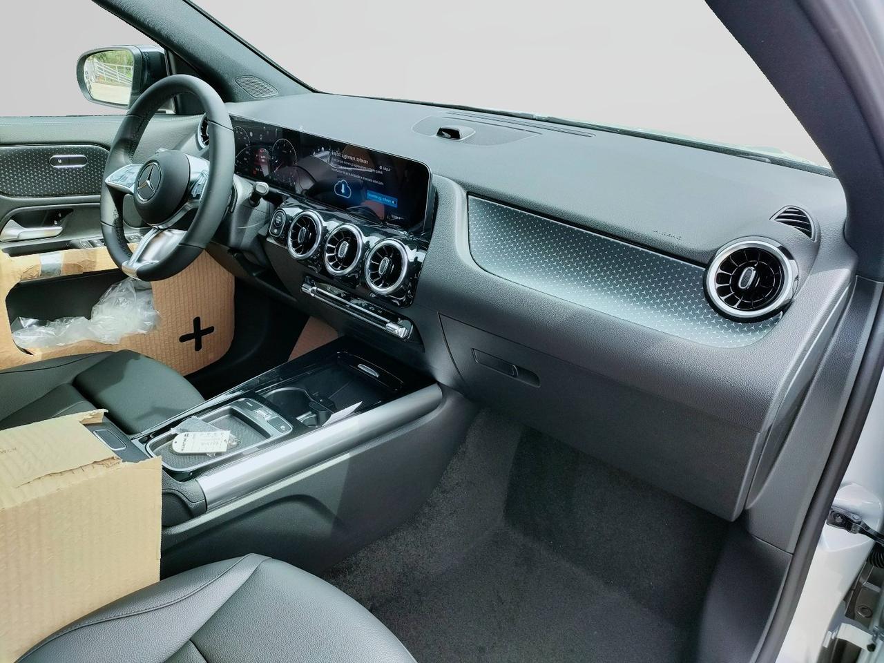Mercedes-Benz GLA 200 d automatic