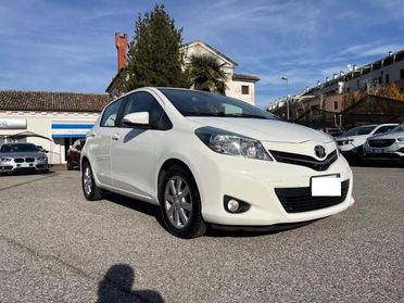 TOYOTA Yaris 1.4 D-4D 5 porte Lounge My 12