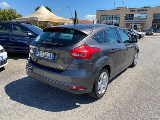 FORD Focus 1.0 EcoBoost 100 CV Start&Stop Business