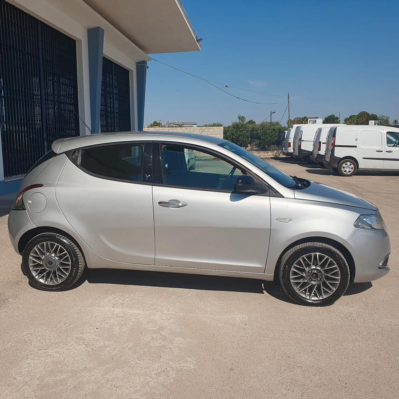 Lancia Ypsilon 1.3 MJT 16V 95 CV 5 porte S&S Platinum