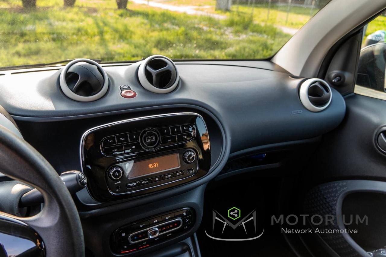 Smart Fortwo Coupè 0.9 Turbo 90 CV 2016 – CAMBIO AUTOMATICO