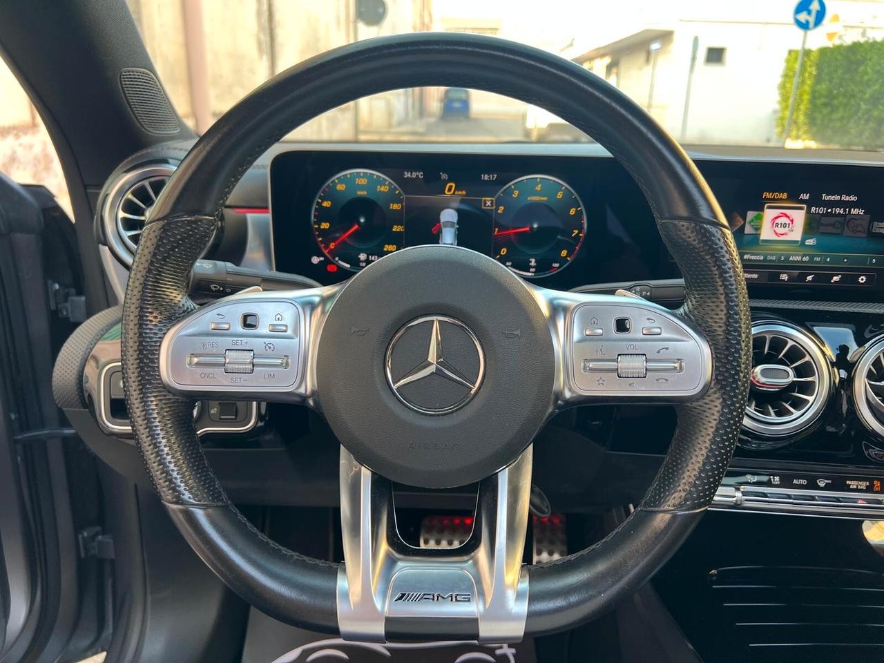 MERCEDES BENZ CLA 200 PREMIUM 1.3 163CV TETTO PELLE NAVI ANNO 2019