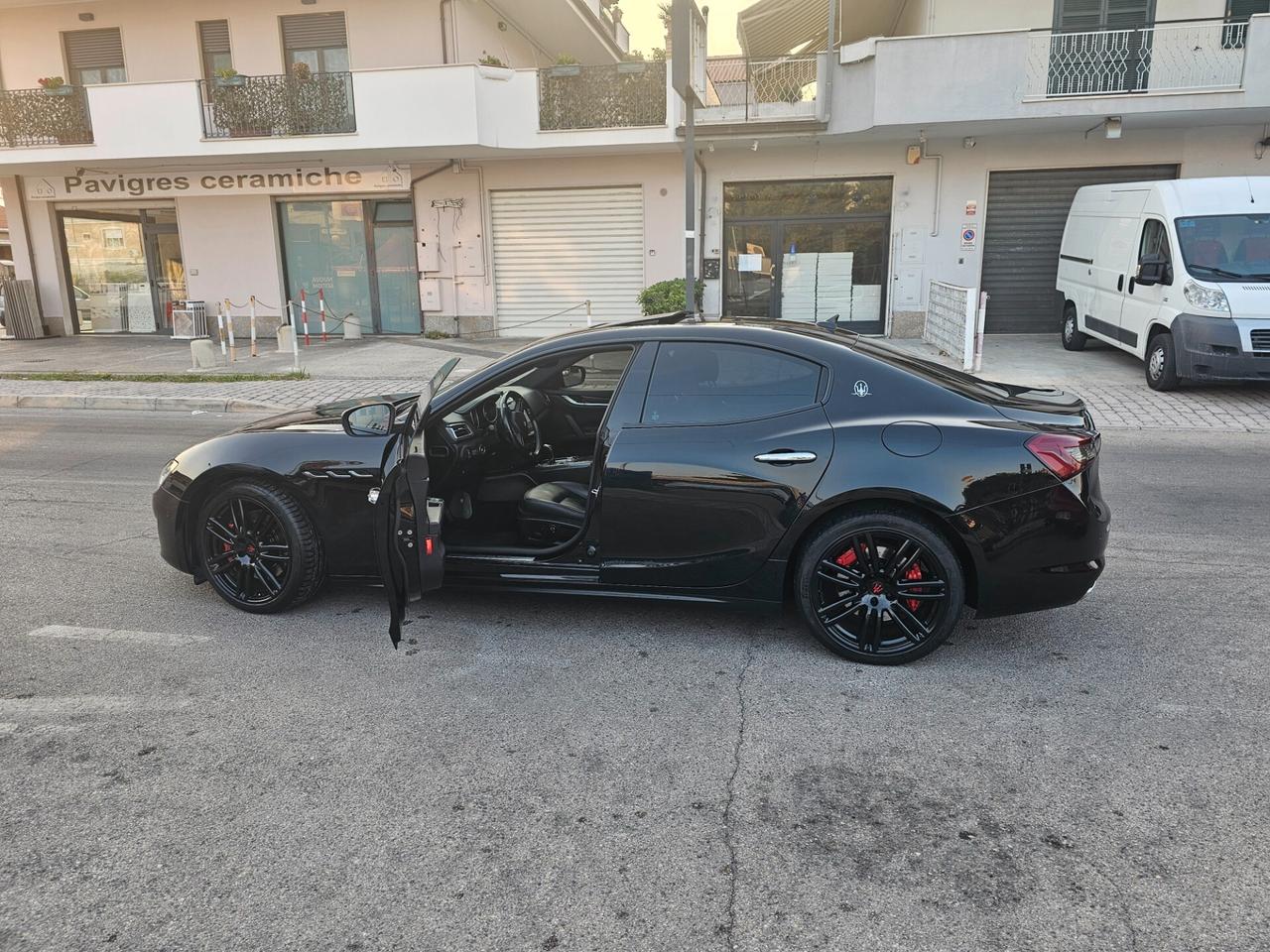 Maserati Ghibli V6 Diesel 275 CV Granlusso