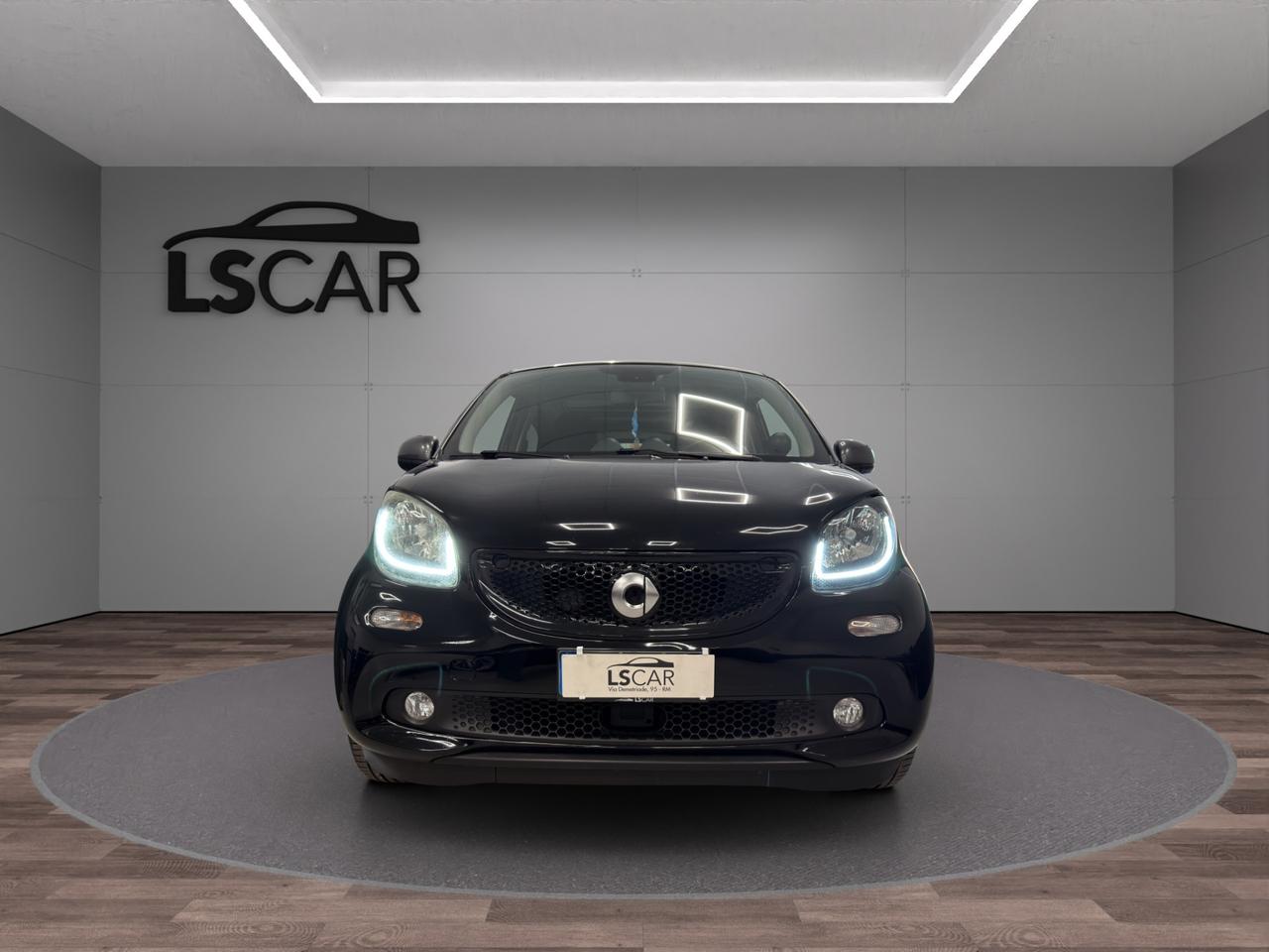 Smart forfour 0.9t Passion 90cv - Unipro - Promo FInanziamento- Schermo touch - Tetto panoramico