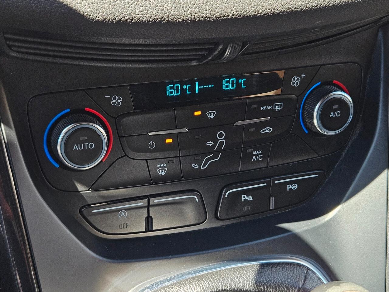 FORD KUGA ST LINE 1500 TDCI 120 CV KM CERTIFICATI