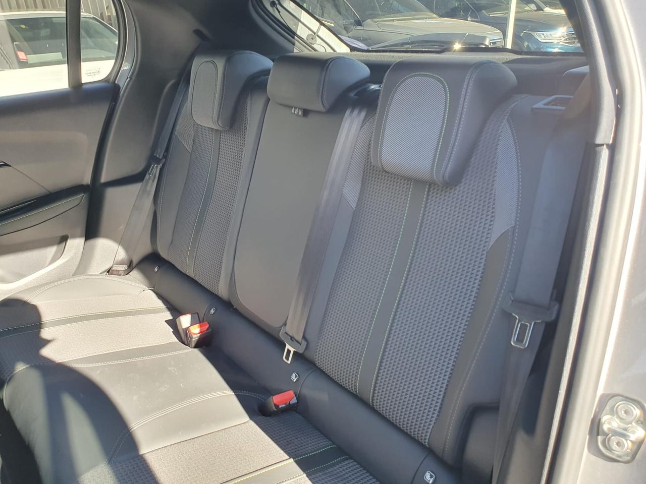 Peugeot 208 PureTech 130 Stop&Start EAT8 5 porte GT