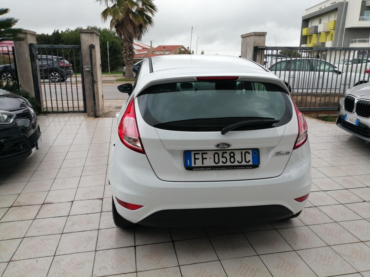 Ford Fiesta 1.5 TDCi 75CV 5 porte Business