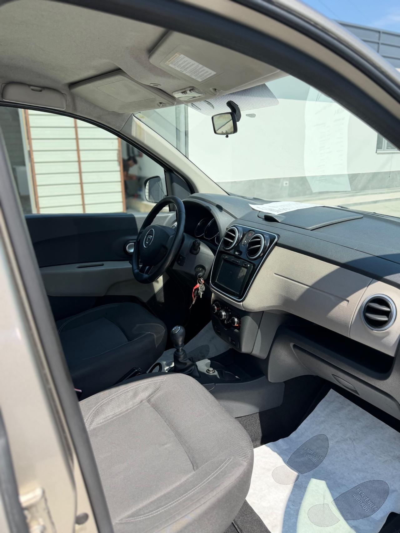 Dacia Lodgy 1.5 dCi 8V 110CV 5 posti Lauréate
