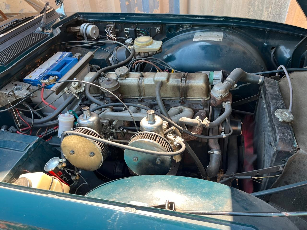 Triumph TR6 2500