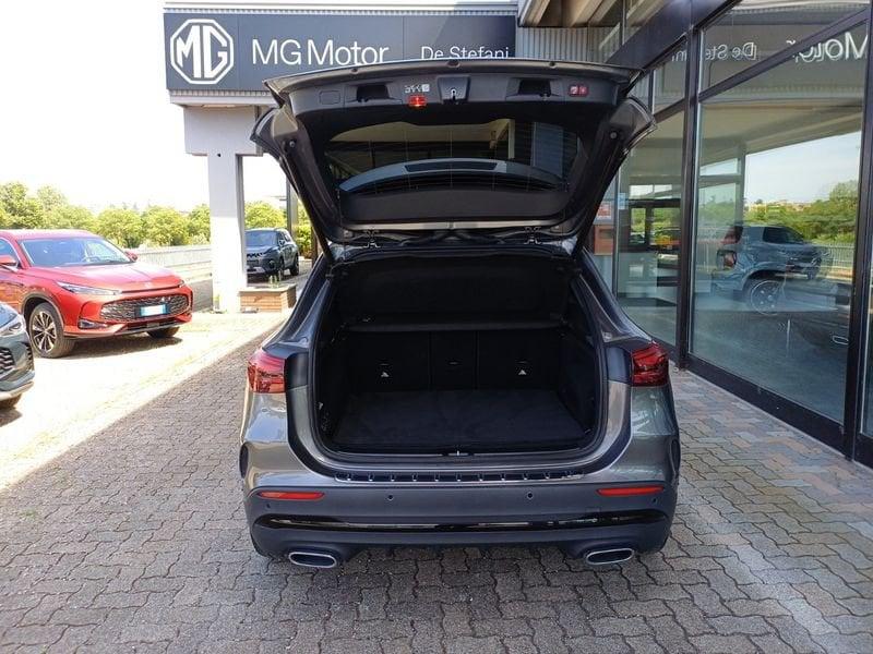Mercedes-Benz GLA GLA 200 d AMG Line Advanced Plus NIGHT-PACK