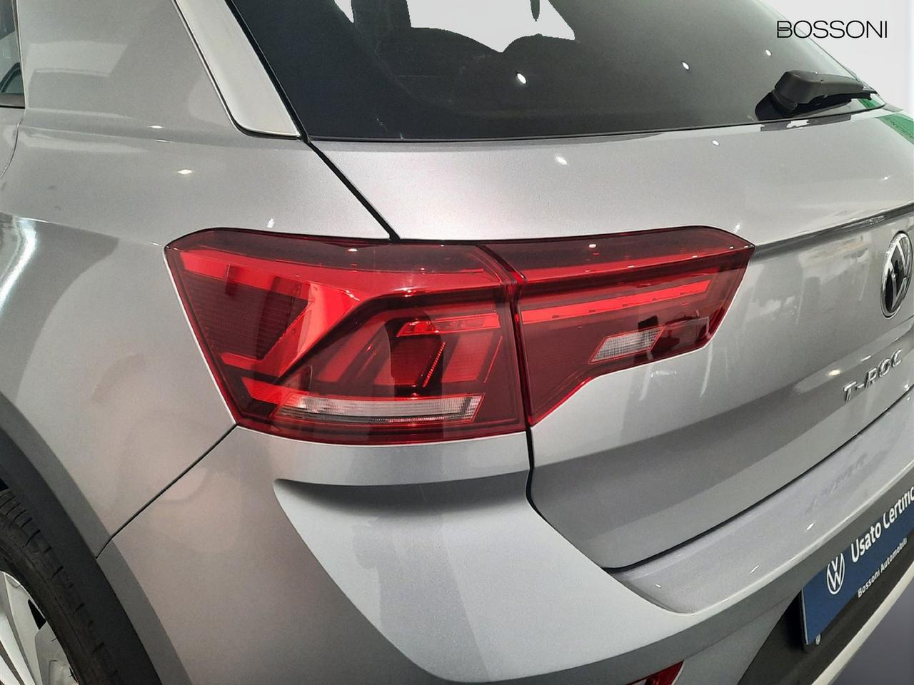 Volkswagen T-Roc 1.0 tsi 110cv life