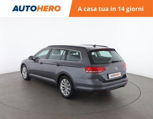 VOLKSWAGEN Passat Variant 2.0 TDI DSG Business BlueMotion Tech