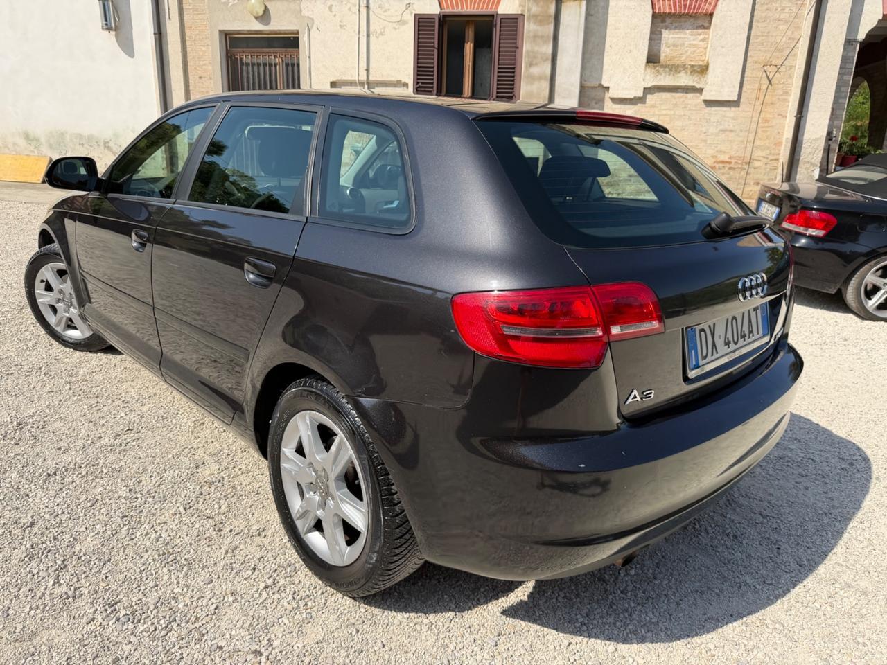 Audi A3 1.6 TDI 105 CV CR Ambition
