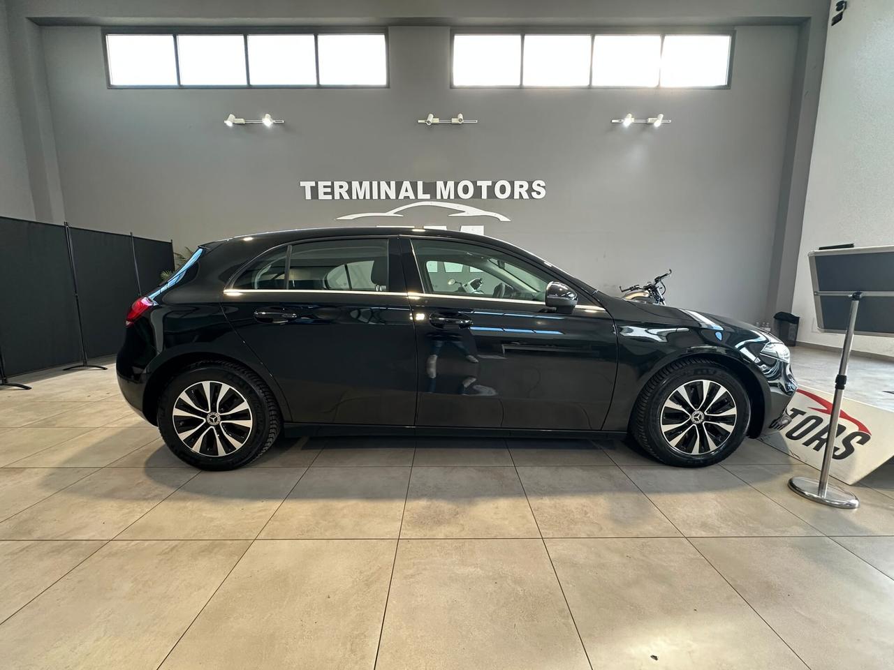 Mercedes-benz A 180 d Automatic Business