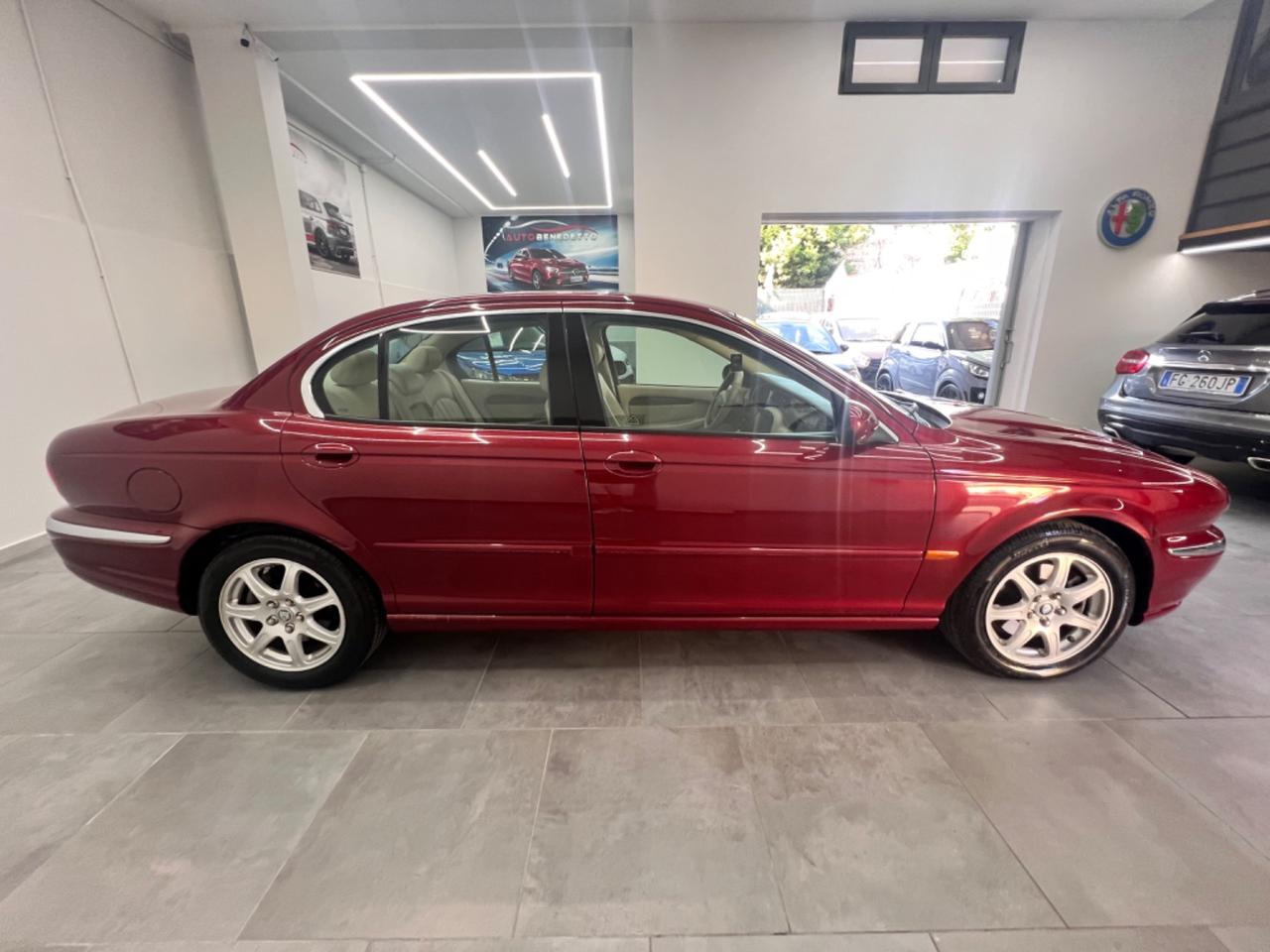 Jaguar X-Type 2 litri V6 24V cat 2002