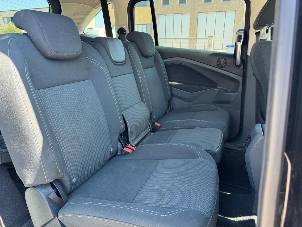 Ford C-Max 7 posti TDCi Titanium